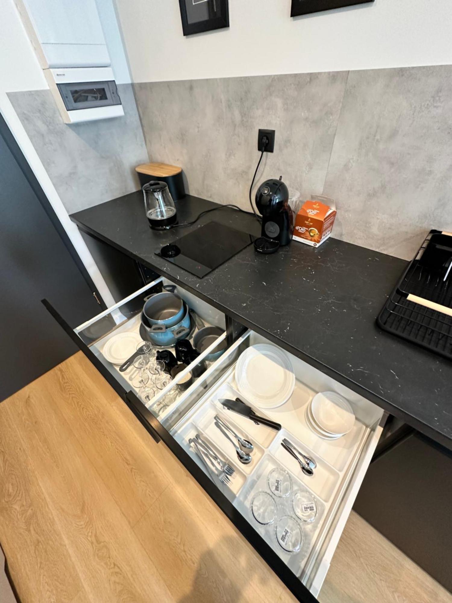 Plac Wolnosci 6 Contactless Check-In 24H Poznan Ngoại thất bức ảnh