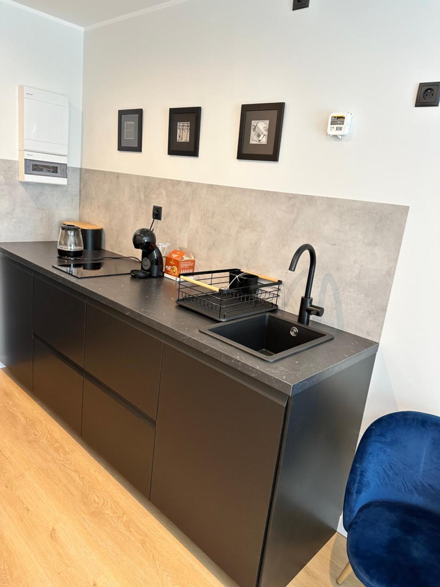 Plac Wolnosci 6 Contactless Check-In 24H Poznan Ngoại thất bức ảnh