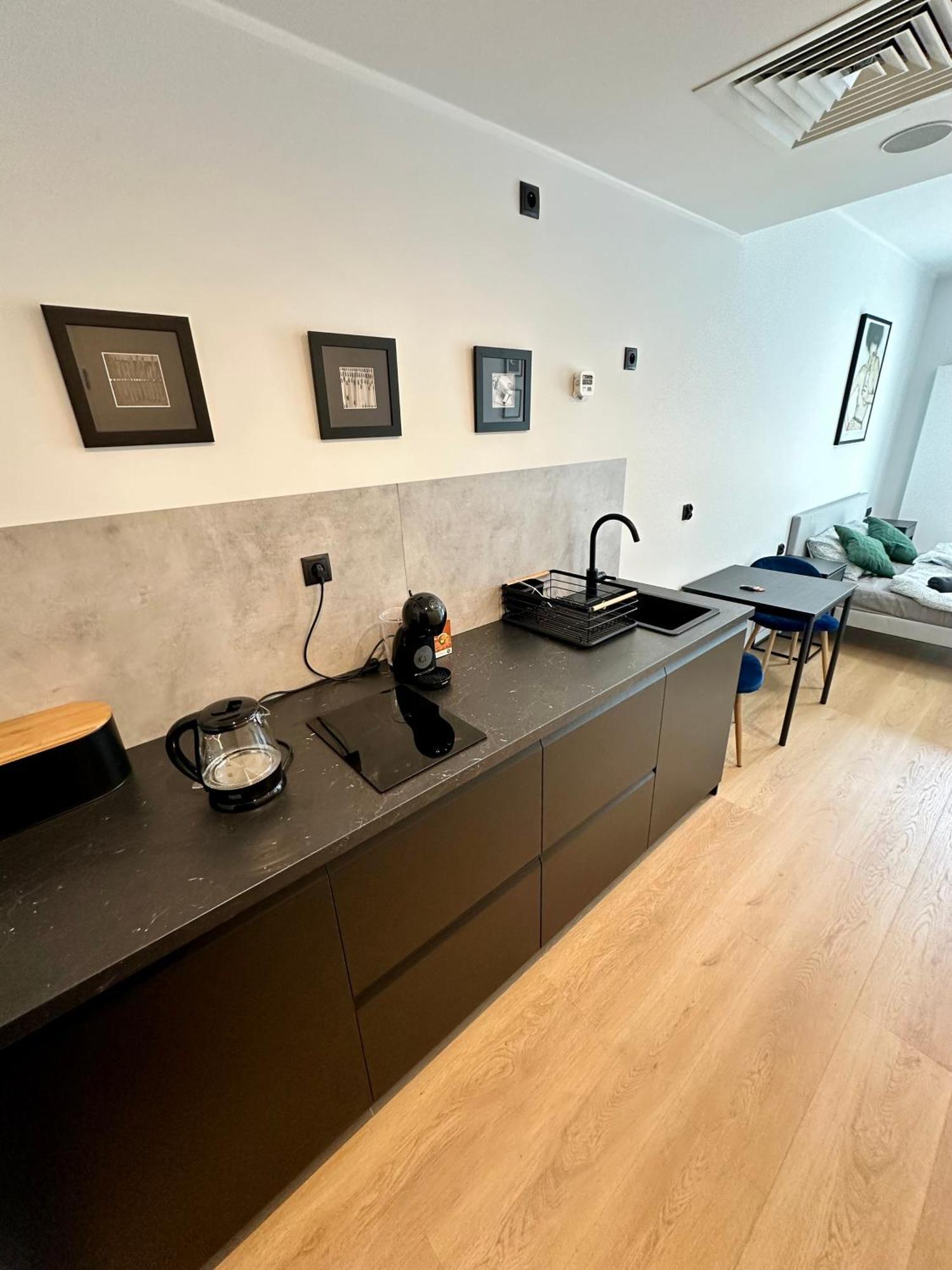 Plac Wolnosci 6 Contactless Check-In 24H Poznan Ngoại thất bức ảnh